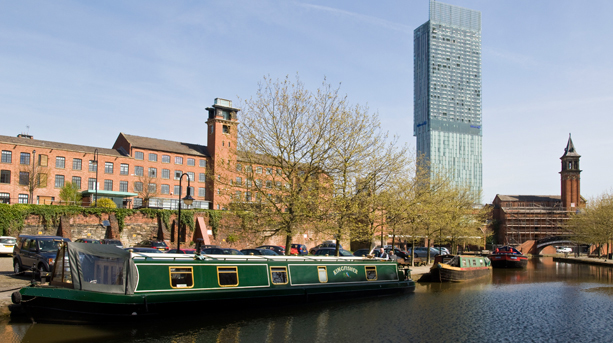 Explore Manchester’s canals on a city cruise | VisitEngland