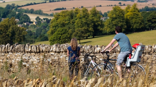 Take part in the Cotswolds & Severn Vale circular cycling tour
