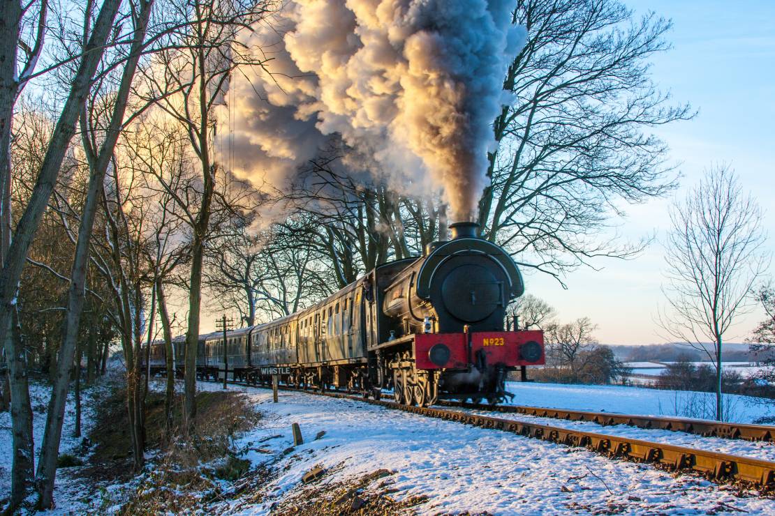 Kent & East Sussex Railway train in the snow