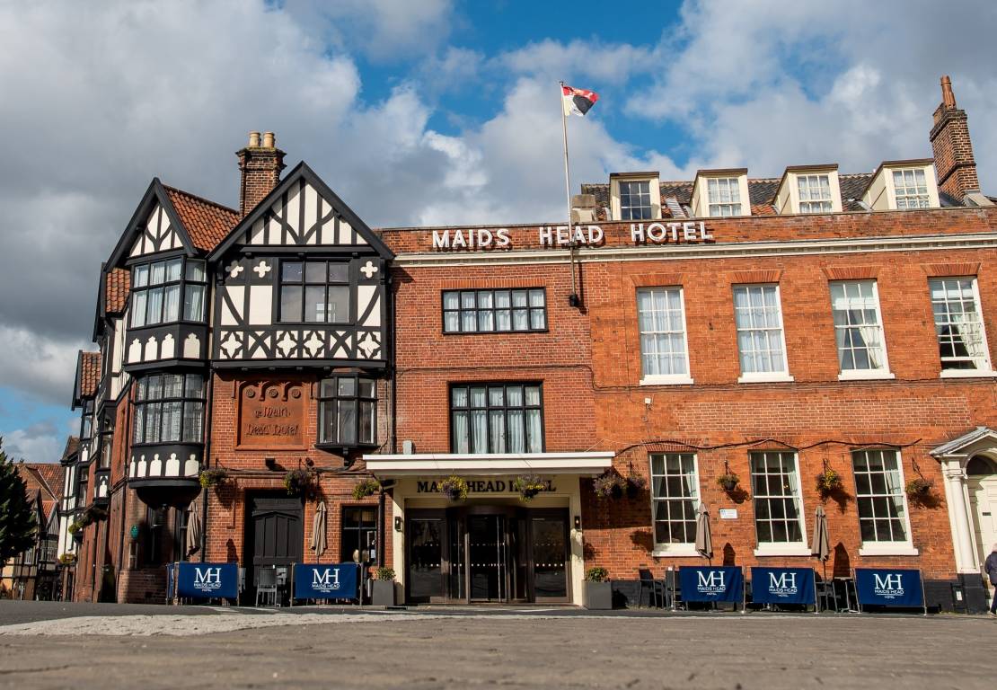 Exterior of the Maid's Head Hotel in Norwich