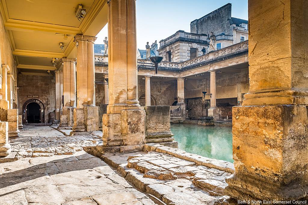 Great Bath and columns at Roman Baths, Bath, England