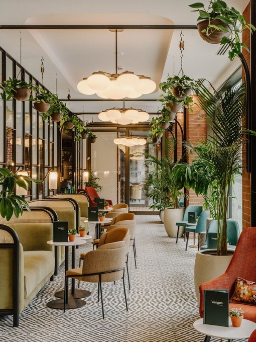 The lobby of the Halyard Liverpool, an IHG hotel