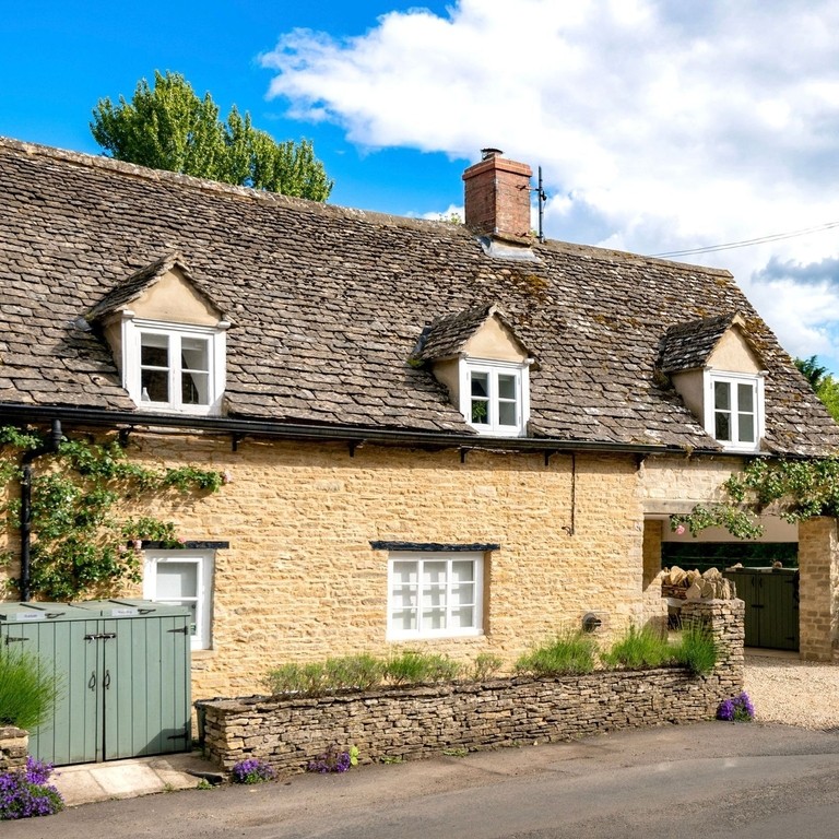 Eco Chic Cottages’ Chestnuts cottage, Shilton, Oxfordshire 
